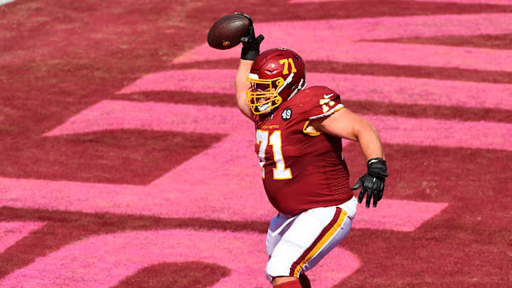 Replenishing Offensive Line, Jets Lock up Adam Pankey and Wes Schweitzer