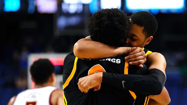 Pitt Defended ACC Pride with Blowout of Iowa State Pitt Defended ACC Pride with Blowout of Iowa State