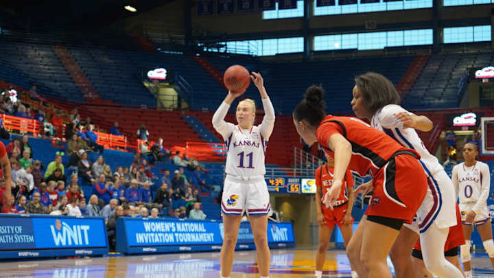 LIVE BLOG: Kansas Jayhawks host Missouri Tigers in WNIT Second Round