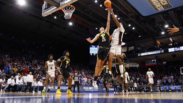 Pitt C Guillermo Diaz Graham Starts for Federiko Federiko Against Iowa State