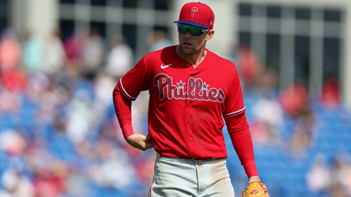 Hoskins is Obvious Choice for Contract Extension with Phillies Following Season