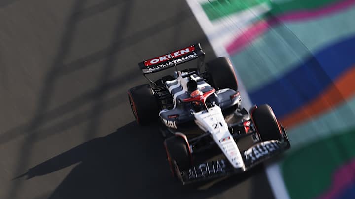 Nyck de Vries Disaster Forces Him To Miss Saudi Arabian FP3 Nyck de Vries Disaster Forces Him To Miss Saudi Arabian FP3