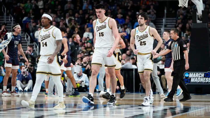 Purdue’s Locker Room Whiteboard Sums Up How Game Went for Boilermakers Purdue’s Locker Room Whiteboard Sums Up How Game Went for Boilermakers