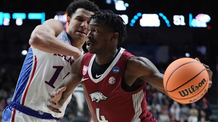 Arkansas’s Davonte Davis Overcome With Emotion After Kansas Upset