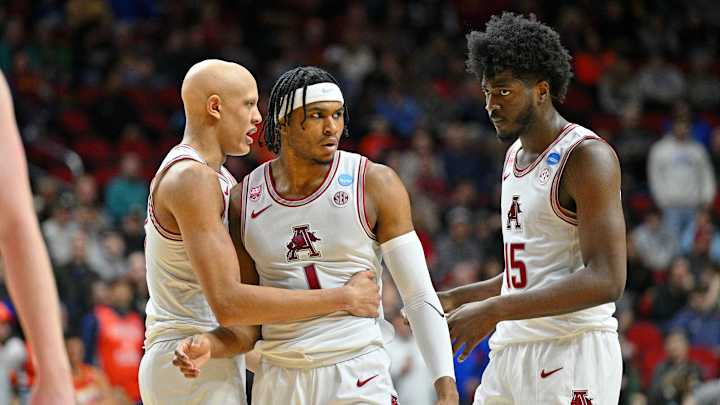 Kansas Jayhawks vs Arkansas Razorbacks Predictions: NCAA Round of 32 Kansas Jayhawks vs Arkansas Razorbacks Predictions: NCAA Round of 32