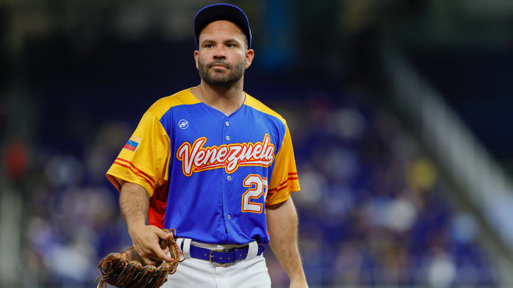 Jose Altuve Feared to Have Suffered Broken Hand on HBP vs. Team USA