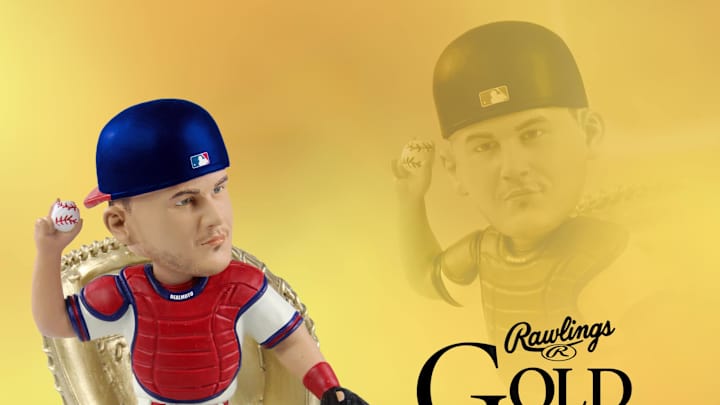 FOCO Launches Philadelphia Phillies Realmuto Gold Glove Bobblehead FOCO Launches Philadelphia Phillies Realmuto Gold Glove Bobblehead