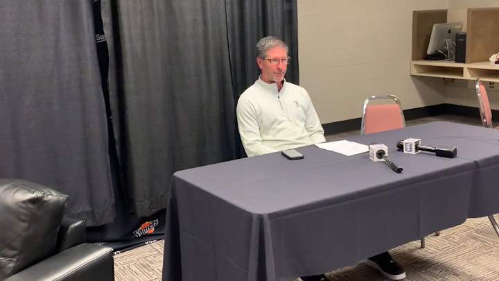 Indiana Mad Ants head coach Tom Hankins wins December 2023 G League coach of the month Indiana Mad Ants head coach Tom Hankins wins December 2023 G League coach of the month