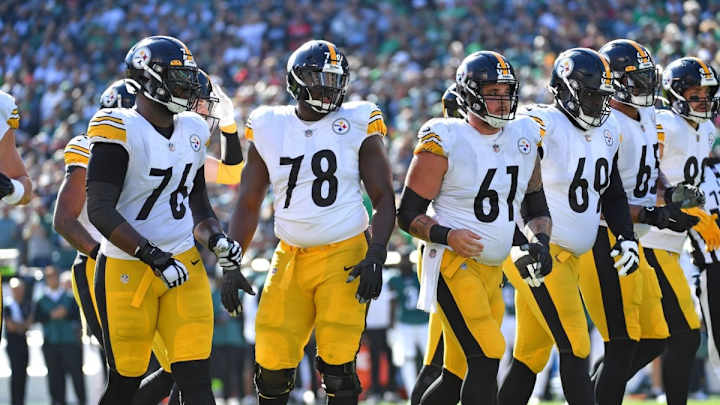 Former Player Says Steelers Set to Replace Dotson, Daniels and Cole