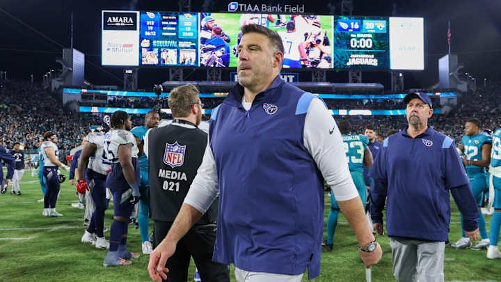 Tennessee Titans Add Three Assistants to Coaching Staff Tennessee Titans Add Three Assistants to Coaching Staff