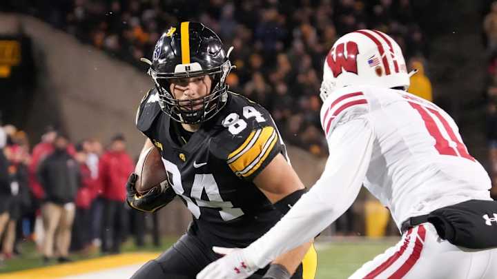 By Necessity, Packers Digging Deep Into Deep Tight End Class