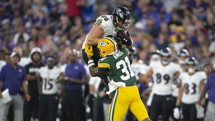 Source: Amos Taking Free-Agent Visit to Ravens