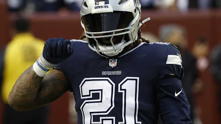 Zac Taylor Laughs At Ezekiel Elliott Rumblings: 'It's Always Funny When Things Get Thrown Around'