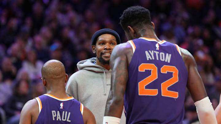 Insider Reveals Fate of Suns' Chris Paul, Deandre Ayton