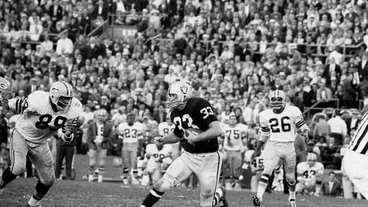 Cannon was a Blast for the Raiders at TE Cannon was a Blast for the Raiders at TE