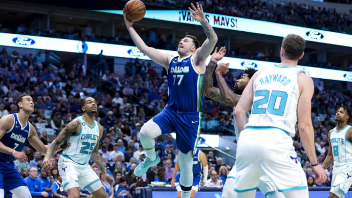 Mavs at Hornets Preview: Dallas Must Be ‘Flawless’ to Save Season Mavs at Hornets Preview: Dallas Must Be ‘Flawless’ to Save Season