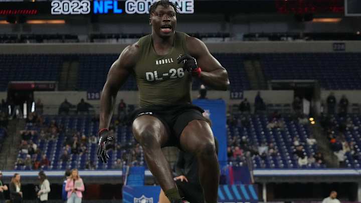 49ers Mock Draft 1.0: Weapons of Choice 49ers Mock Draft 1.0: Weapons of Choice