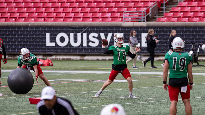 Watch: Brian Brohm, Louisville QBs Talk Start of Spring Practice