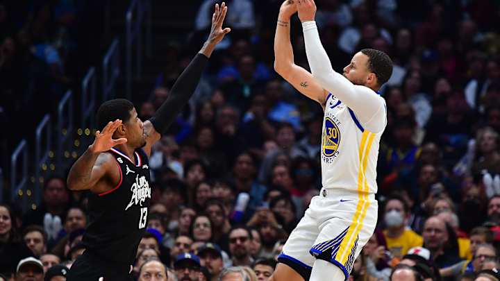 Paul George Reveals How Steph Curry Talks Trash Paul George Reveals How Steph Curry Talks Trash