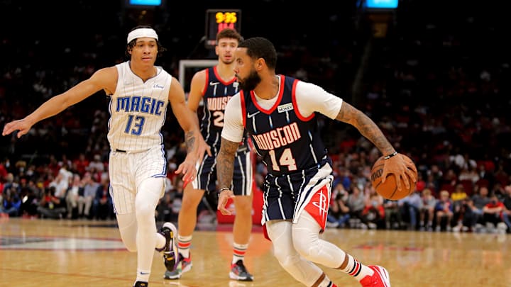D.J. Augustin Brings Late-Season Veteran Presence To Rockets