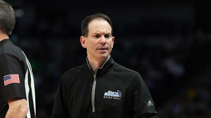 Cal Basketball: Joe Pasternack No Longer a Candidate for Bears' Vacancy