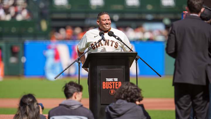 SF Giants use Bengie Molina to advertise Oracle Park's improved WiFi SF Giants use Bengie Molina to advertise Oracle Park's improved WiFi