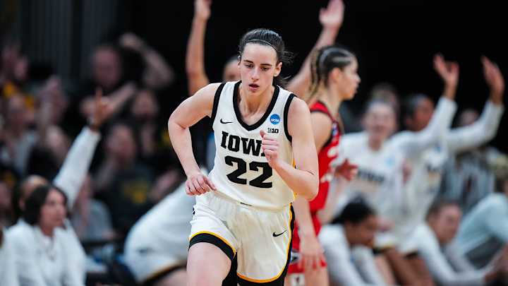 Iowa's Caitlin Clark Makes NCAA Basketball History During Elite Eight