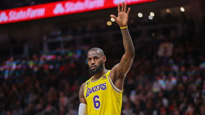 LeBron Sets Goal for Lakers to Avoid Play-in Tournament