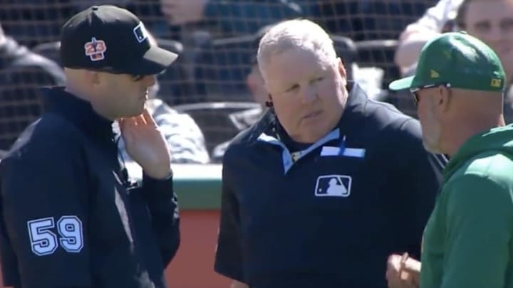 A’s Forgot How Many Outs There Were and Caused Total Chaos By Running Off The Field A’s Forgot How Many Outs There Were and Caused Total Chaos By Running Off The Field