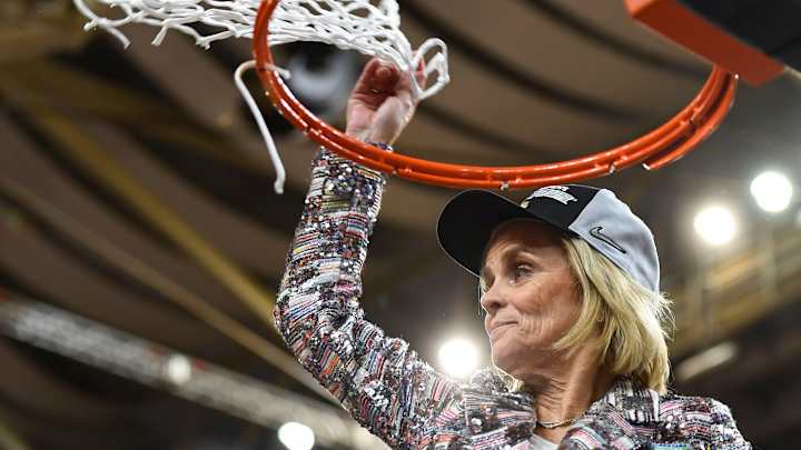 Kim Mulkey Talks History, Trusting Her Players Kim Mulkey Talks History, Trusting Her Players