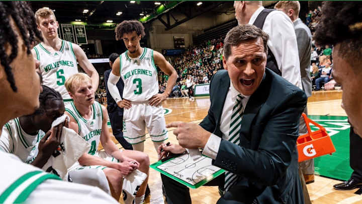 Cal Basketball: Mark Madsen May Be Just What The Golden Bears Need Cal Basketball: Mark Madsen May Be Just What The Golden Bears Need