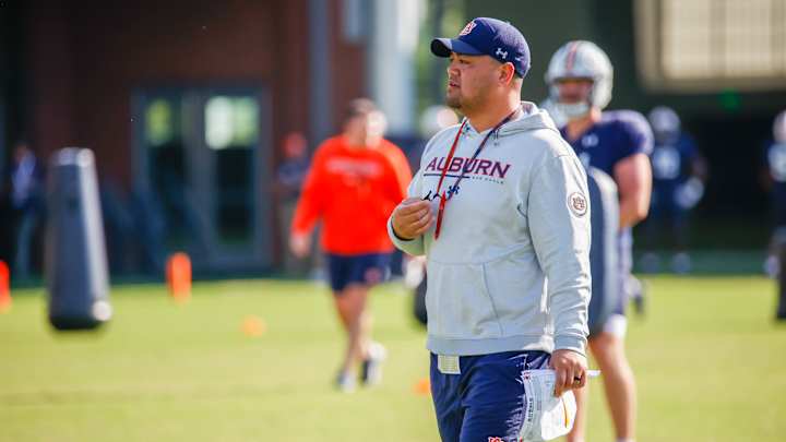 Auburn's Ben Aigamaua named top-50 TE coach in college football