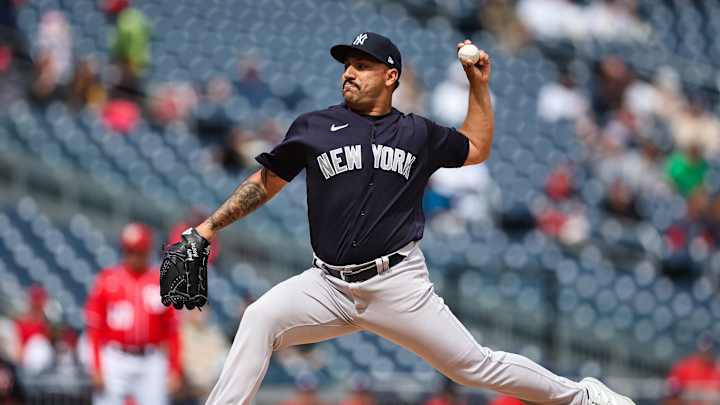 WATCH: Yankees' Cortes Messes with Hitter in Hilarious Fashion