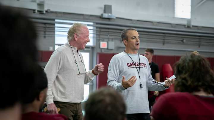 LOOK: College Football Legend Archie Manning Stops By Gamecocks Practice
