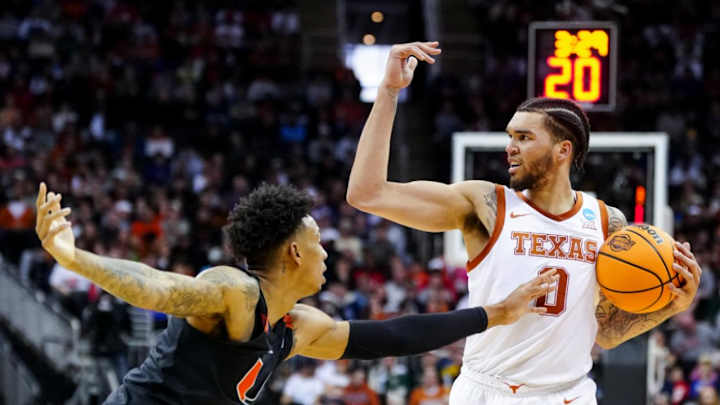 What Should the Betting Line for Miami vs UConn Be? What Should the Betting Line for Miami vs UConn Be?