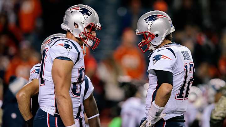 Tom Brady Tried to Cover Gronk in Beach Football and It Went Poorly