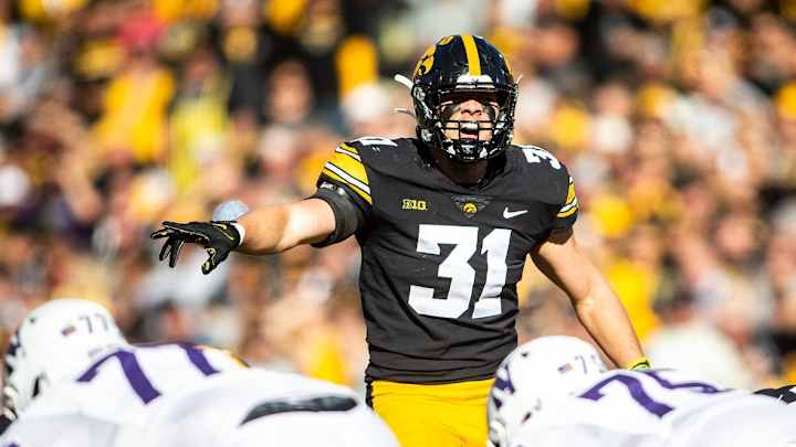 College Analyst Loves Idea of Steelers Drafting Iowa LB Jack Campbell