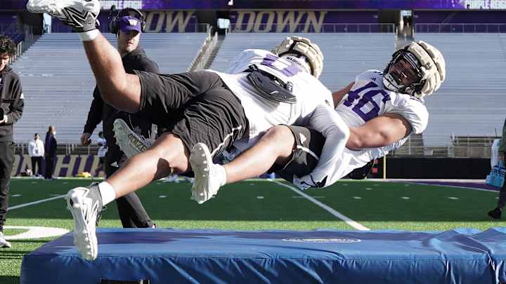 Huskies Resemble Well-Oiled Machine in Early Spring Practices
