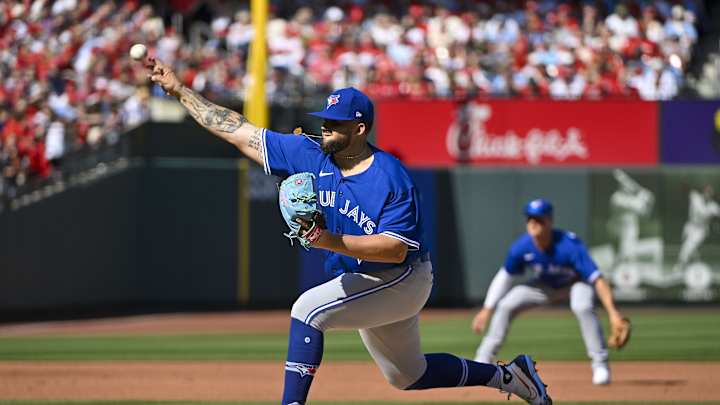 Tough Opening Day Outing for Manoah