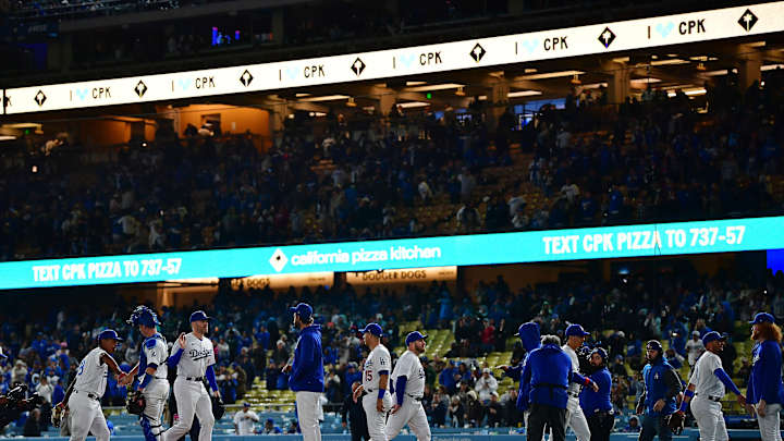 Dodgers New Lights an Issue with D-backs, Umpires on Opening Day