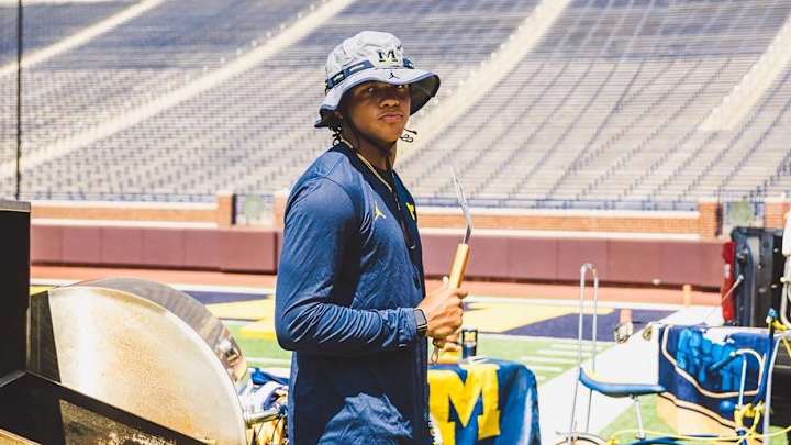 5-Star QB Jadyn Davis Commits to Michigan