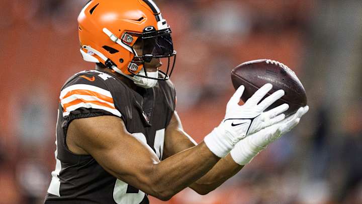 Colts Sign Former Texans, Browns Tight End