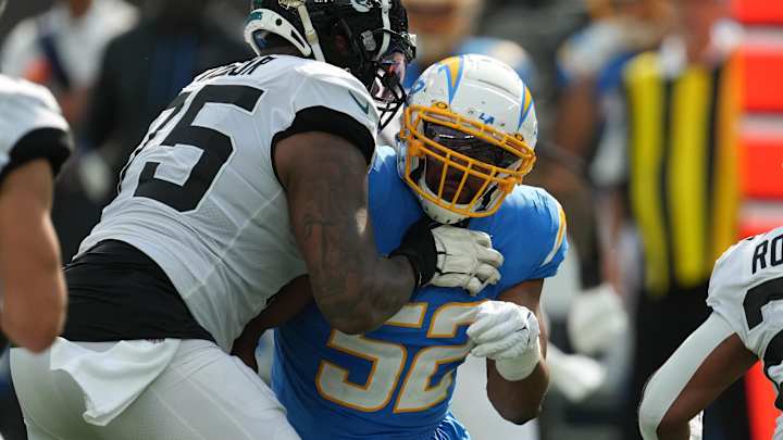 Chargers News: Expert Anticipates This Division Rival's FA Signing to be Among Worst