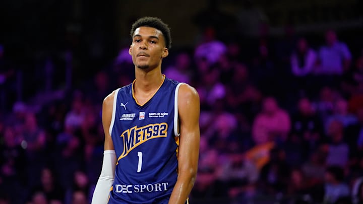 Clippers Player Reacts to Viral Victor Wembanyama Dunk Clippers Player Reacts to Viral Victor Wembanyama Dunk