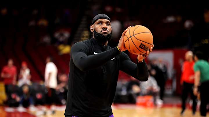 Lakers Reveal LeBron James' Injury Status vs. Utah Jazz