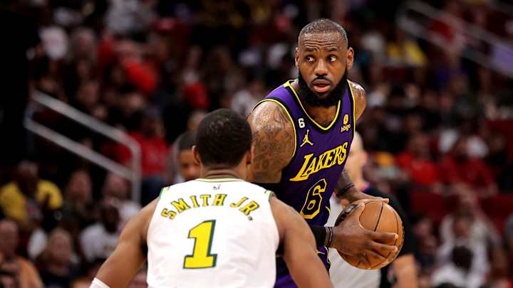 NBA Standings Watch: Can Mavs Get Play-In & Lottery Help From Lakers, Jazz?