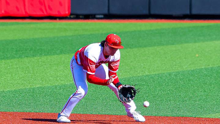 Louisville Falls to Lipscomb to Continue Midseason Slump