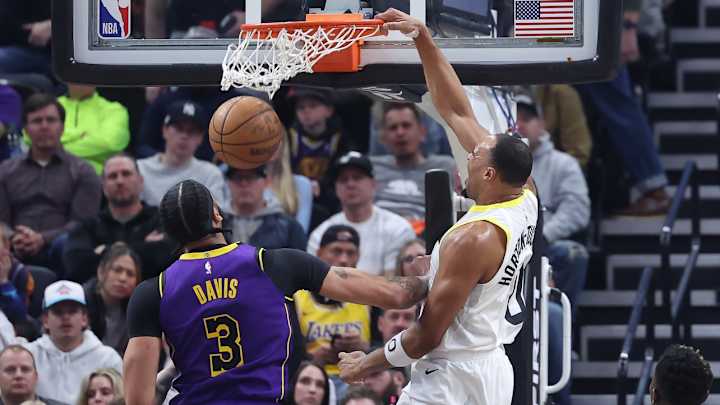 Jazz Still Have a Puncher's Chance at Playoffs Despite Lakers Loss