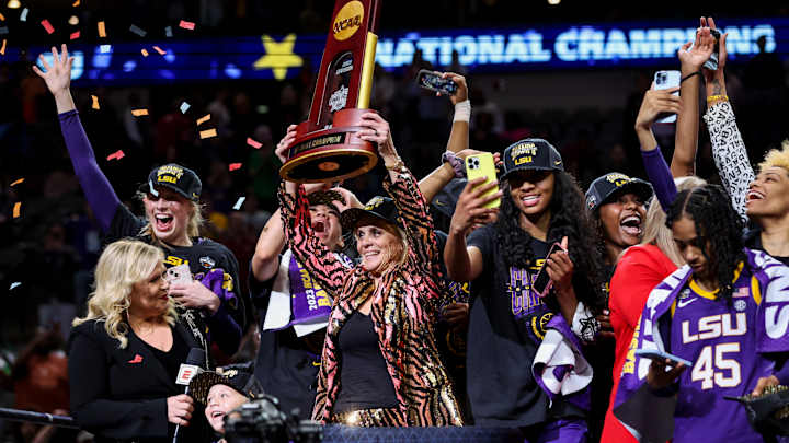 Lawmakers Introduce WINS Act to Address Inequality in Women’s Sports Lawmakers Introduce WINS Act to Address Inequality in Women’s Sports