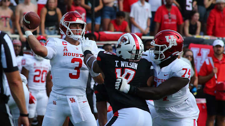 Tyree Wilson Makes Halas Hall Appearance